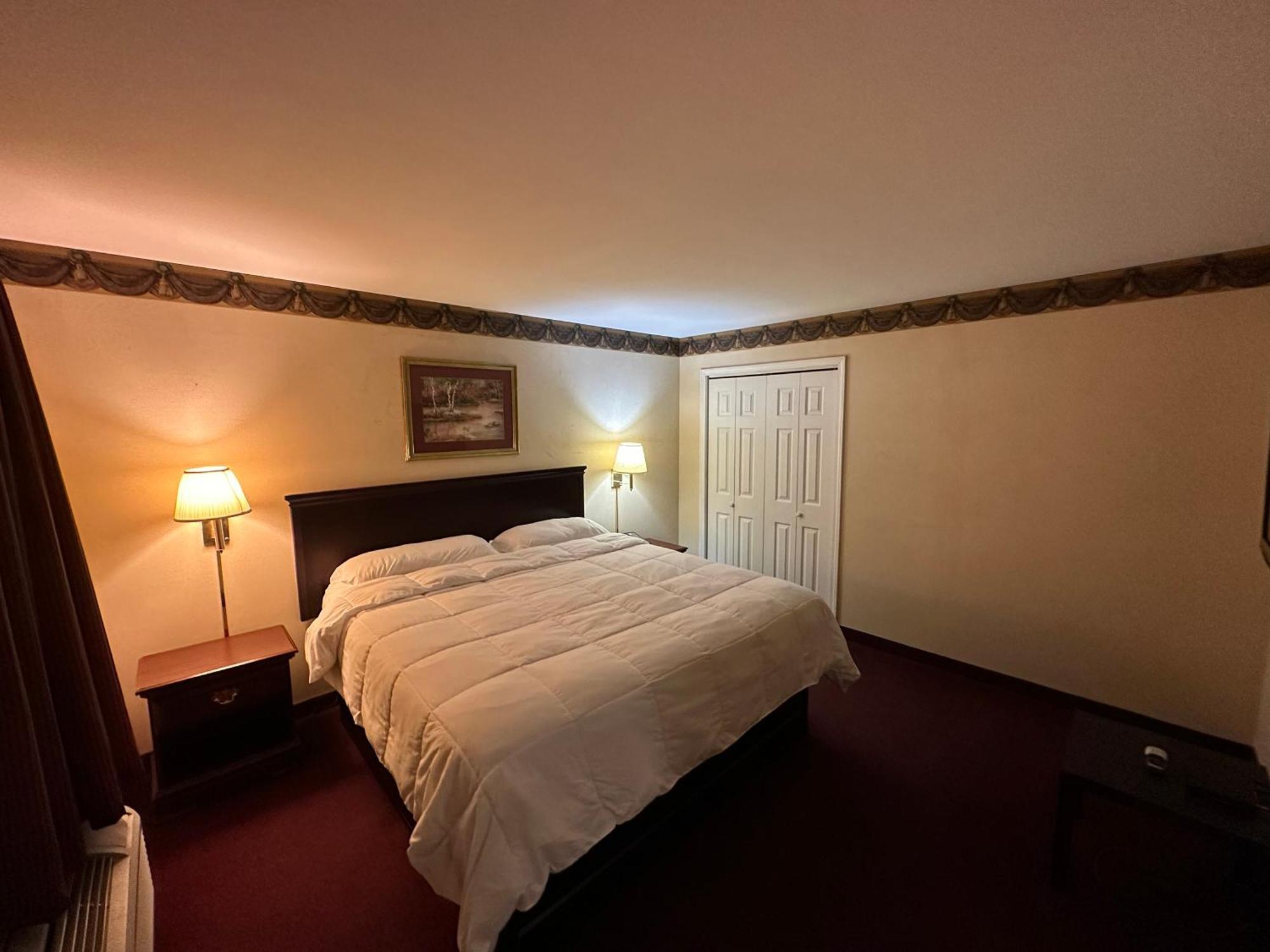 The Stratton Inn Princeton Экстерьер фото